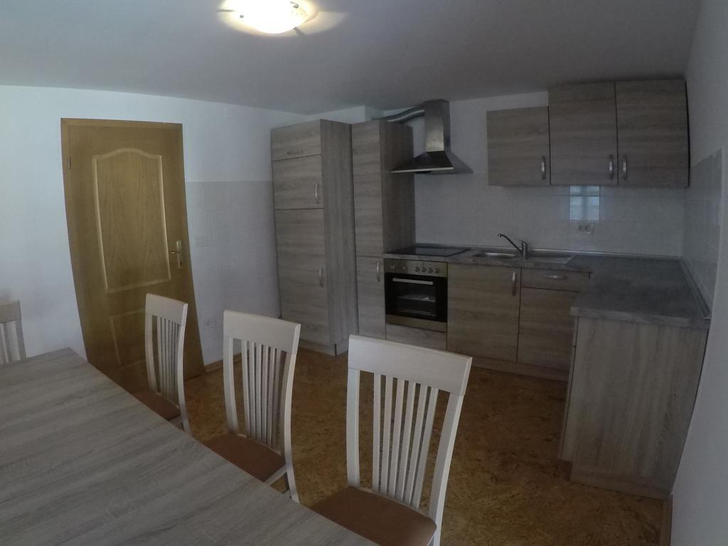 Lesjakova Domacija Bovec Buitenkant foto